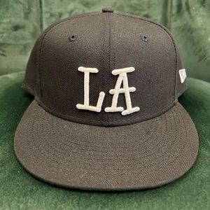 STUSSY HAT NEW ERA LA SIZE 7 1/2 NEW